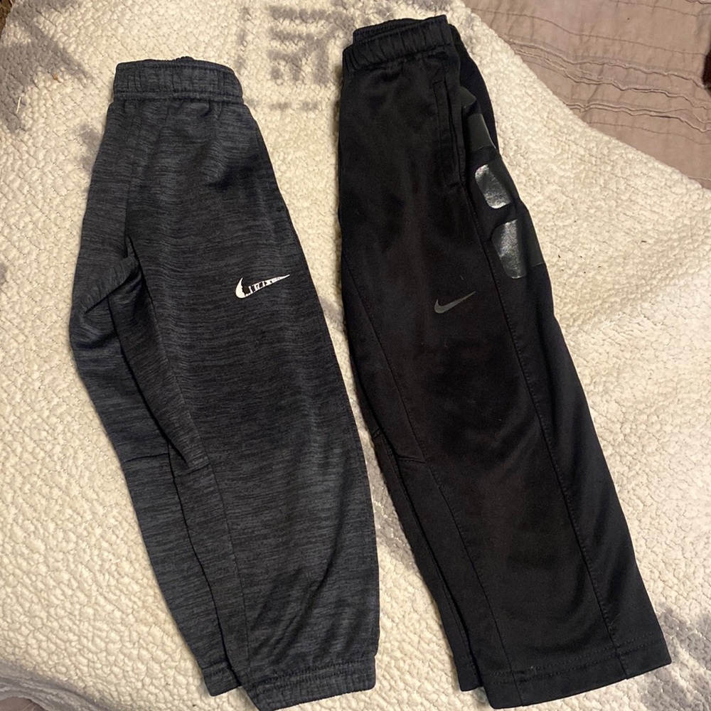 nike 4T pant bundle